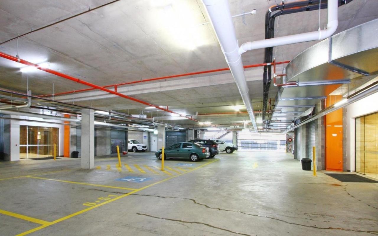 Iq Smart Apartments 704 Braddon Act Canberra Eksteriør bilde