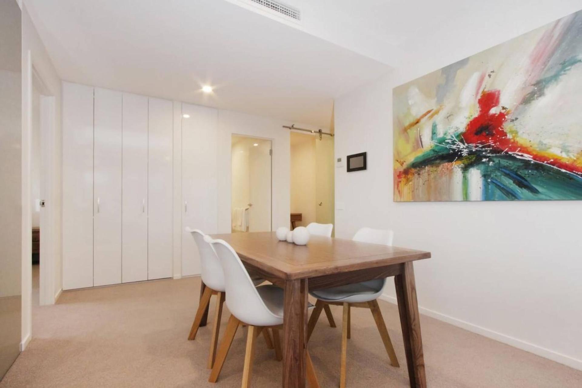 Iq Smart Apartments 704 Braddon Act Canberra Eksteriør bilde